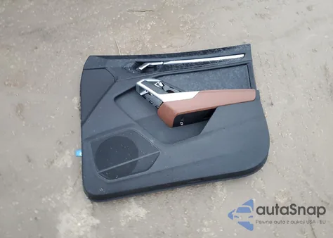 2020 Audi Q3 Premium z USA, uszkodzony, nr VIN WA1AECF36L1063752